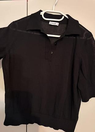 Напівпрозоре поло українського бренду otaje