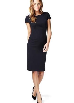 Классическое черное платье