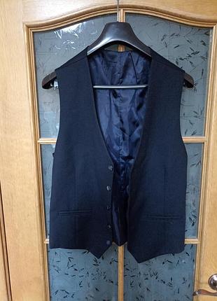 Жилетка р.52 ( женский 42)