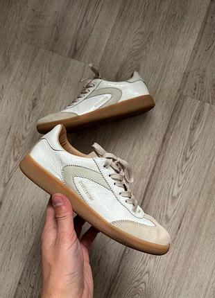 Кеди o,105 оригінал rrp 200 euro