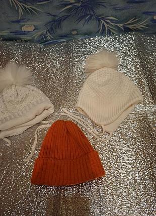 Детские шапки 3шт б/у продабтся оптом за 150 гр.