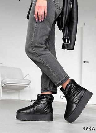 Чорні жіночі черевики зима