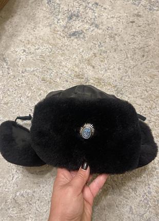 Зимова  шкіряна шапка ушанка