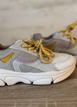 Кросівки снікерси geox