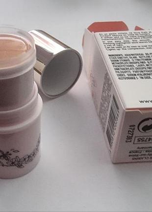 Хайлайтер clarins. акция