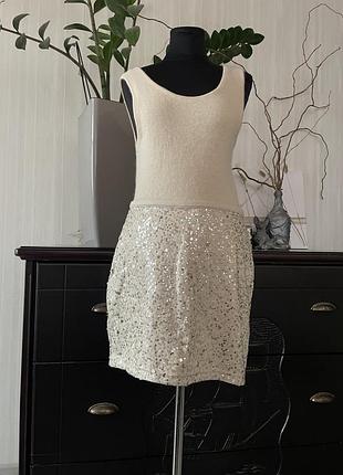 Тренд сезона-міні спідниця в паєтки