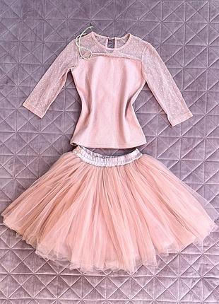 Святковий костюм в стильному пудровому кольорі, для дівчинки р134