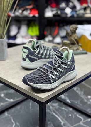 Жіночі спортивні кросівки merrell bravada edge.