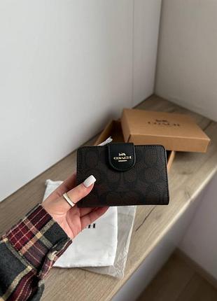 Женский кошелек кожаный