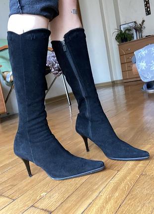 Терміново! замшеві чоботи kittten heel невелика шпилька з гострим носом
