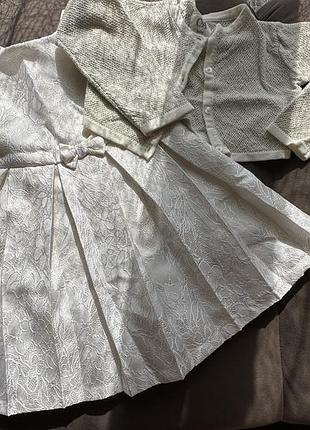 Святкова ошатна сукня c&a 86 розмір