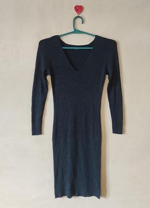 Тепла сукня в рубчик