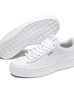 Жіночі білі кеди puma vikky на високій підошві