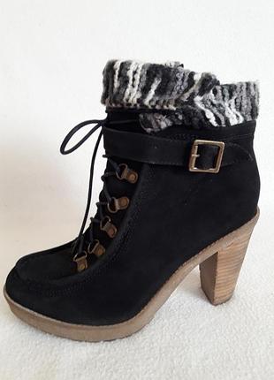 Деми ботинки фирмы jumex р. 39 стелька 25 см