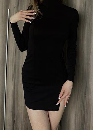 Маленька чорна сукня, що говорить сама за себе 🖤 ідеально підкреслює фігуру, додає впевненості й шарму. розмір хs, еластична тканина комфортна посадка