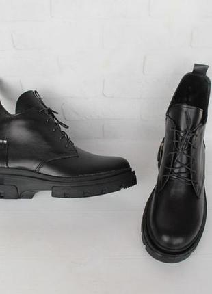 Зимові шкіряні черевики, ботинки 38 розміру