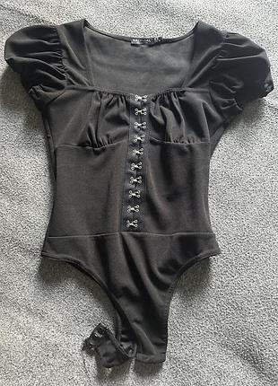 Боди женский черный рукав волан на застежках скандинавский стиль на крючках