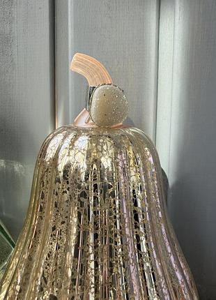 Каблочка из натурального камня агата