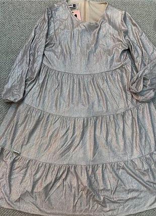 Платье бежевое блестящее с напылением р 146