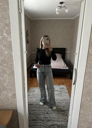 Джинси з високою посадкою