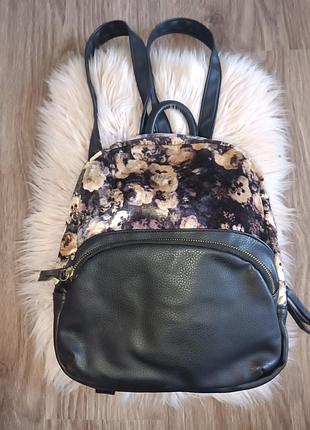 Рюкзак в цветочный принт