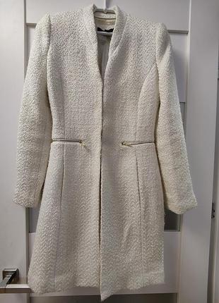 Эффектное пальто mango размер xs хорошее состояние
