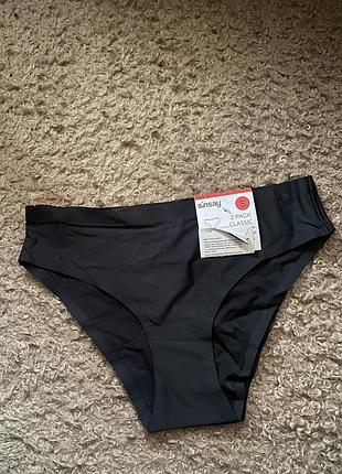 Комплект трусиків до комплекту входить 2 шт