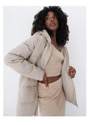 Куртка шкіряна довга бежева тепла