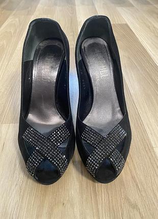 Туфлі жіночі