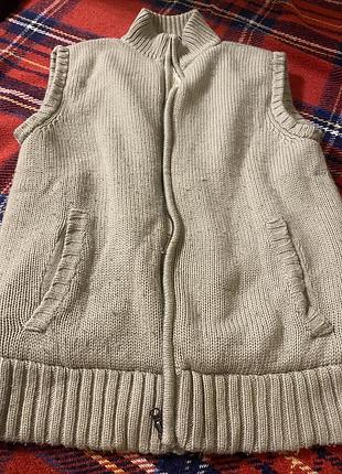 Тепла жилетка