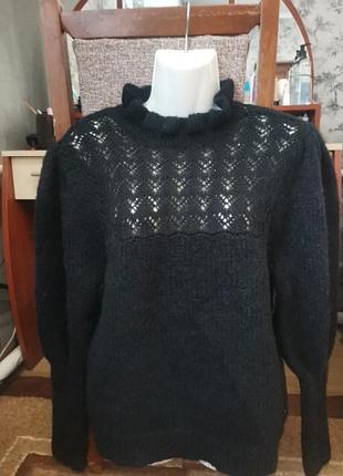 Свитер женский