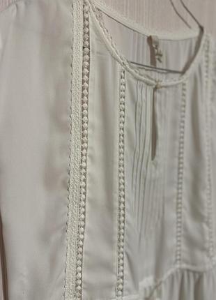 Шифонова сукня з мереживом