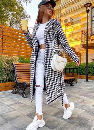 Жіноче пальто