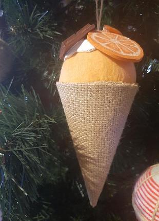 Новогодние игрушки, новогодний декор