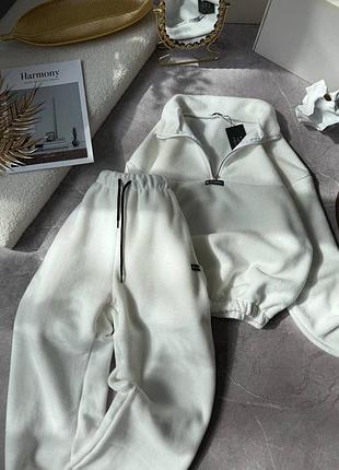 Костюм спортивний