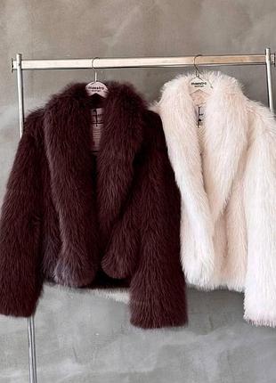 Стильна шубка