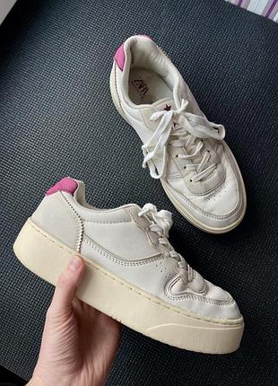 Жіночі кеди кросівки zara 38 розмір на товстій підошві платформі