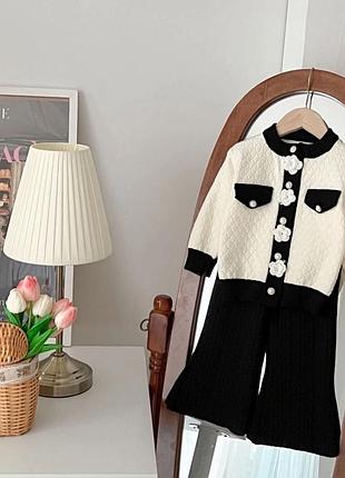 Костюм для дівчинки штани кльош та кофта