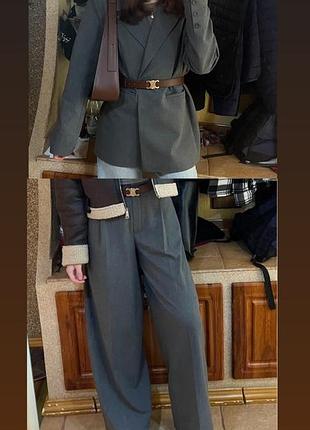 Класичний костюм