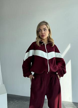 Костюм спортивный