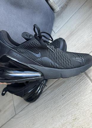 Кросівки жіночі nike airmax270 в чорному кольорі