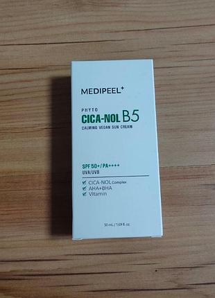 Веганский успокаивающий солнцезащитный крем medi peel phyto cica nol b5 calming vegan sun cream 50ml