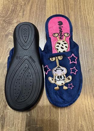 Тапки, капці 2