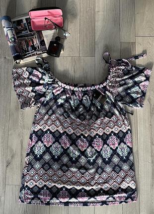 Оригінальна блузочка 38 розмір george