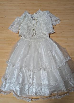 Пышное платье из больеро молочного цвета р.на 6-8р