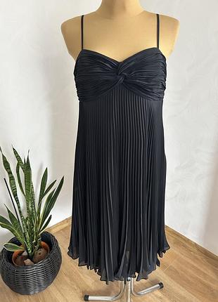 Сукня-пліссе