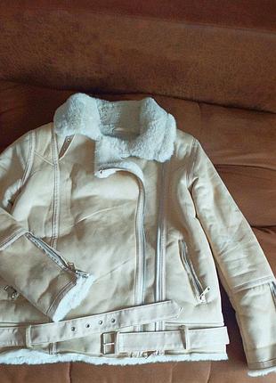 Очень теплая дубленка, новая!)