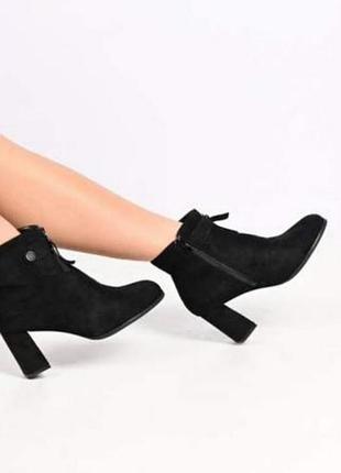 Ботинки женские черные