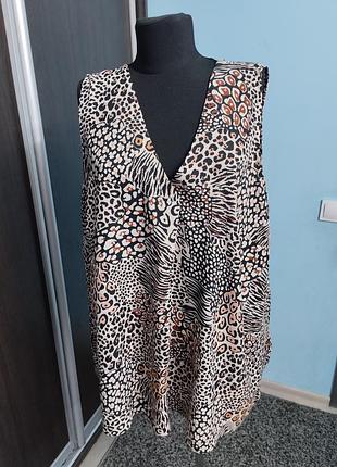 Топ великий розмір