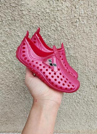 Коралки, аквашузи  arena